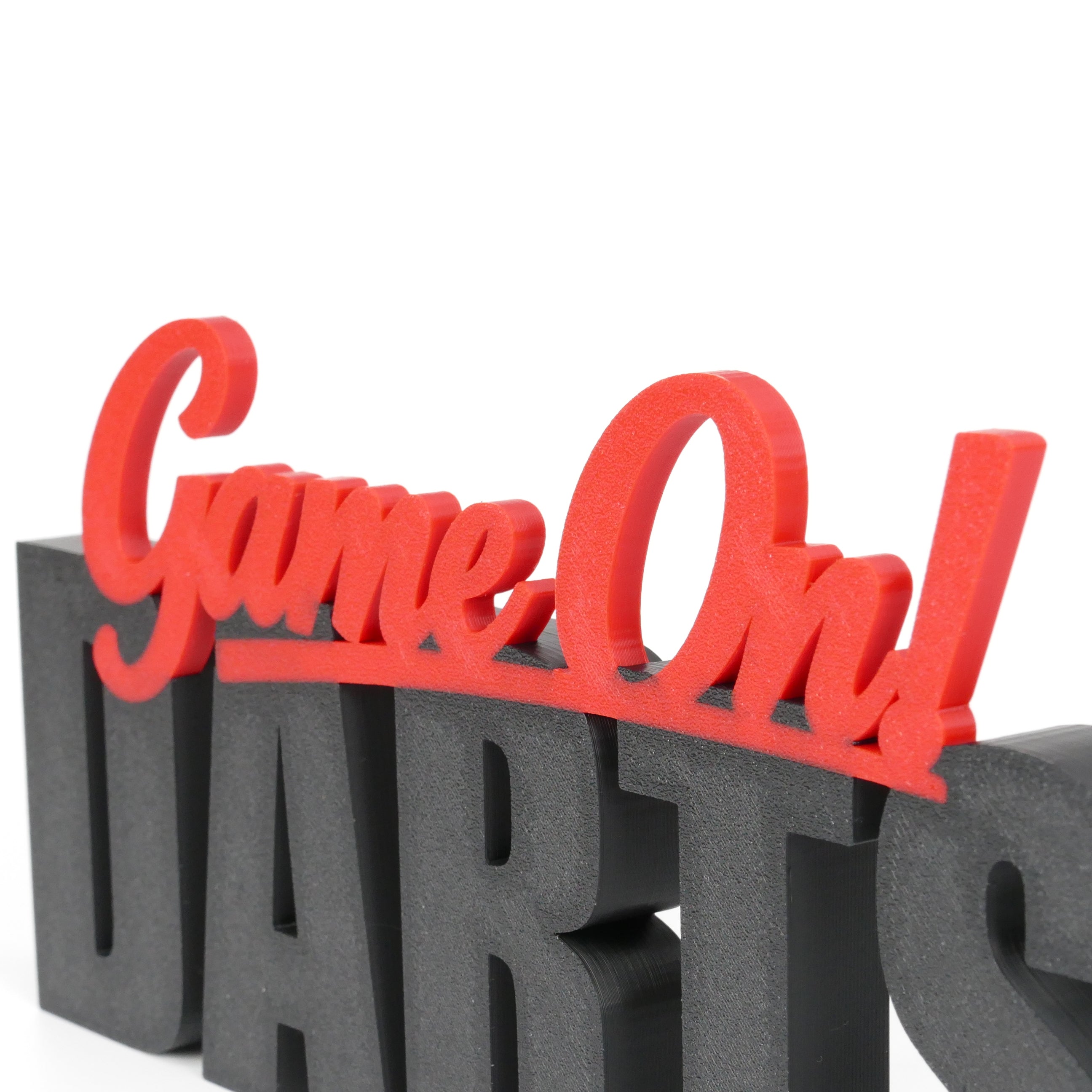 DARTS Game On Aufsteller – Deko für Dartspieler