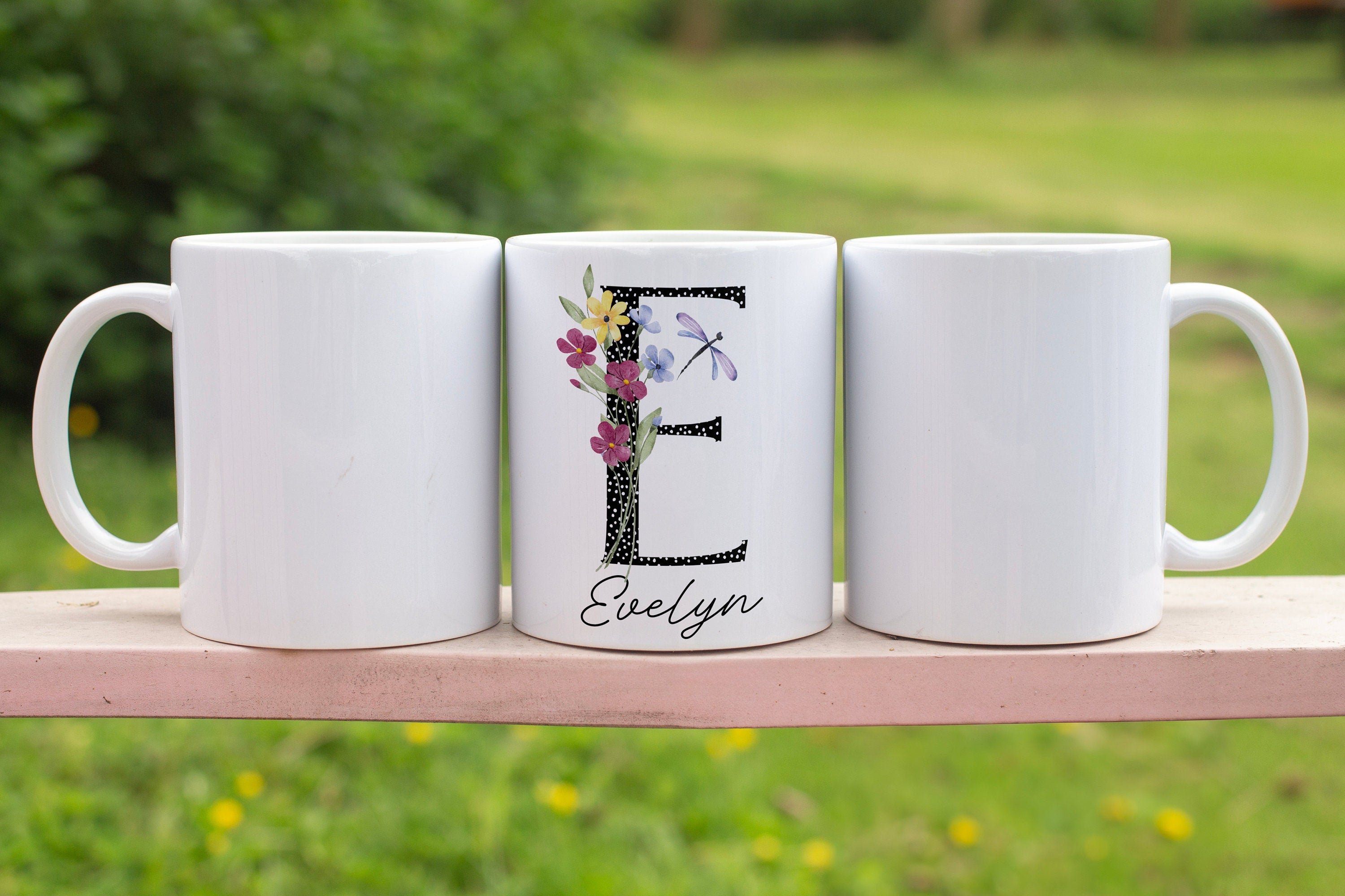 Namenstasse mit Monogramm | ABC Initialien Wunschname | Geschenk Geburtstag Weihnachten | 330 ml - 0083-0108