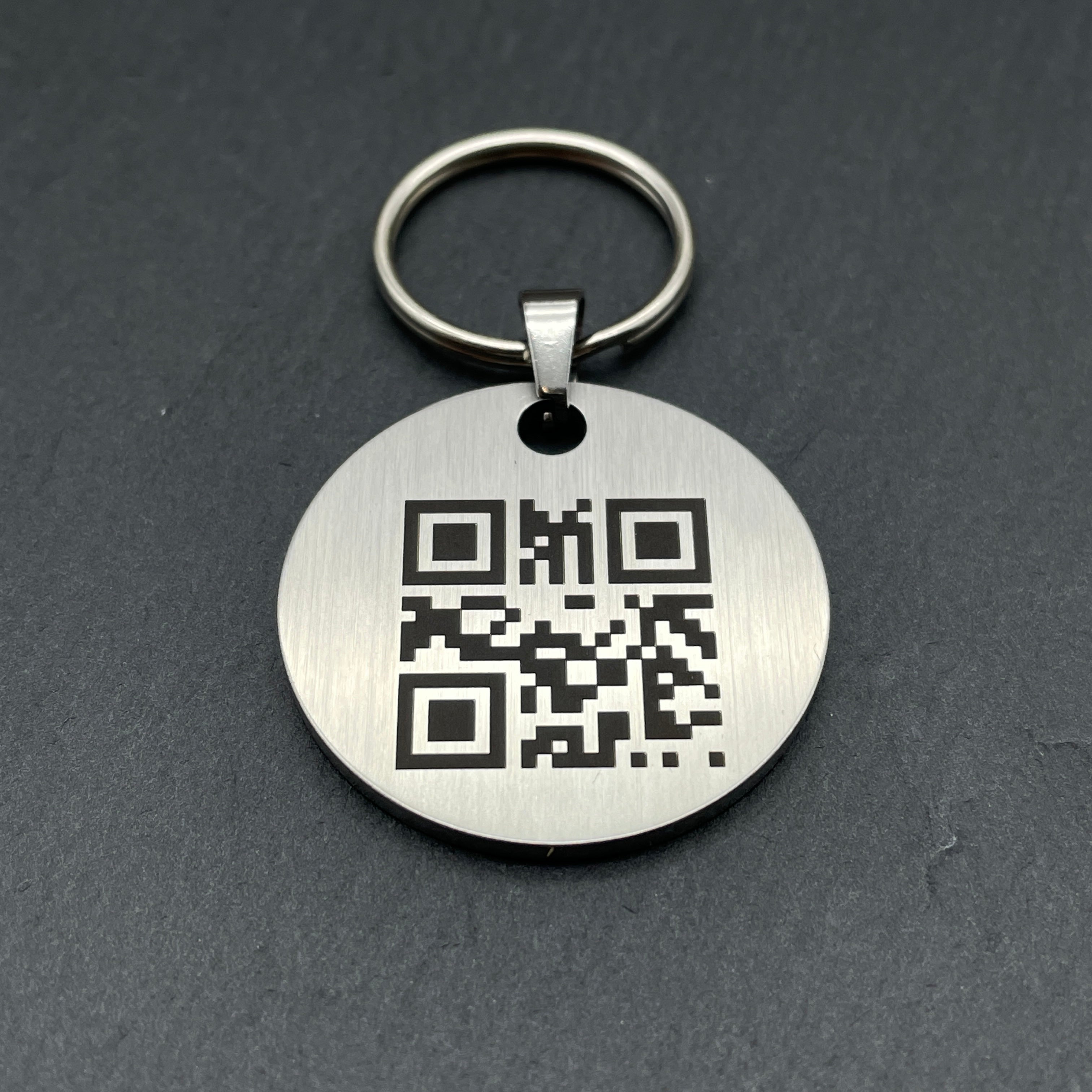 QR CODE Schlüsselanhänger Rund D30 aus Edelstahl - Personalisierbar - Wiens3d