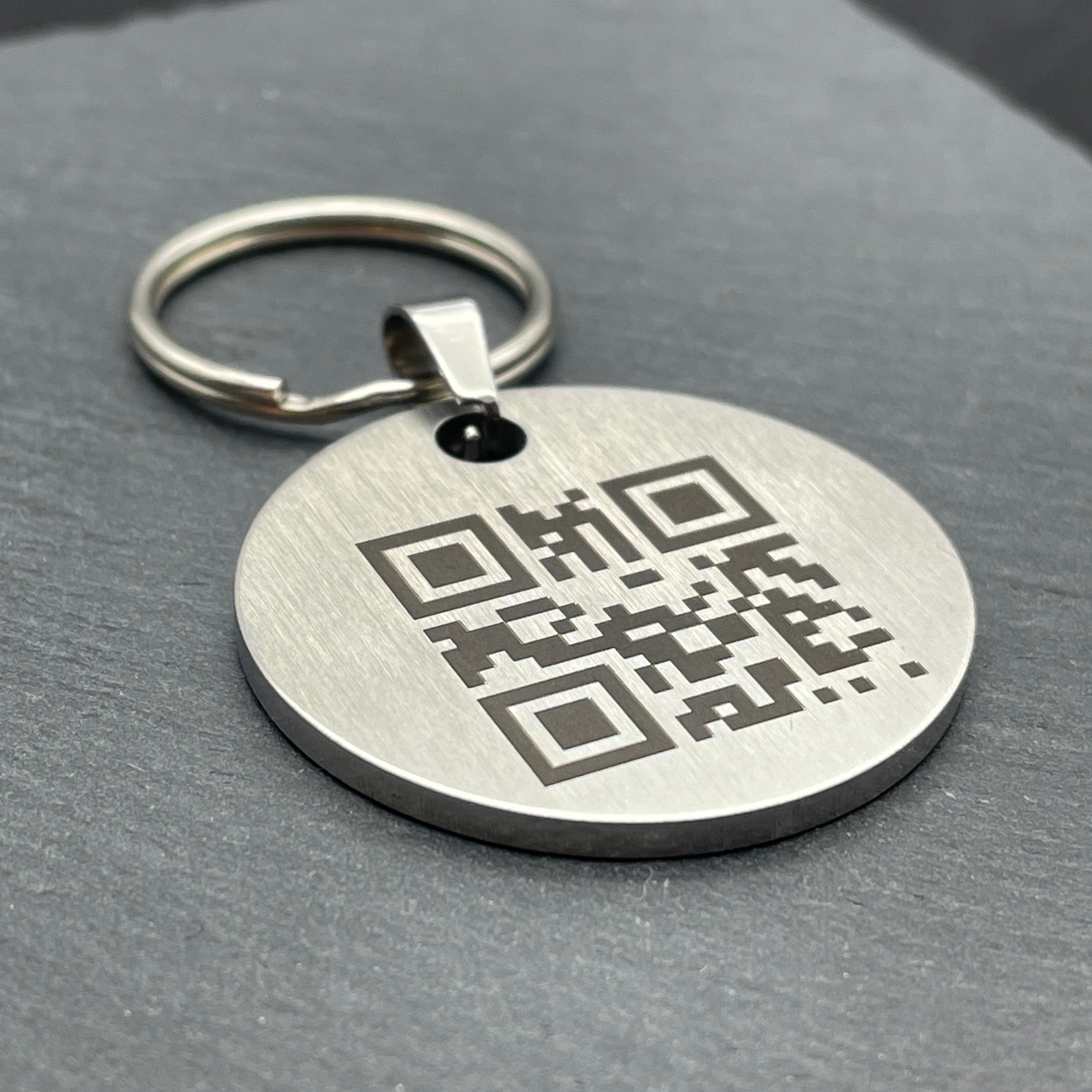 QR CODE Schlüsselanhänger Rund D30 aus Edelstahl - Personalisierbar - Wiens3d